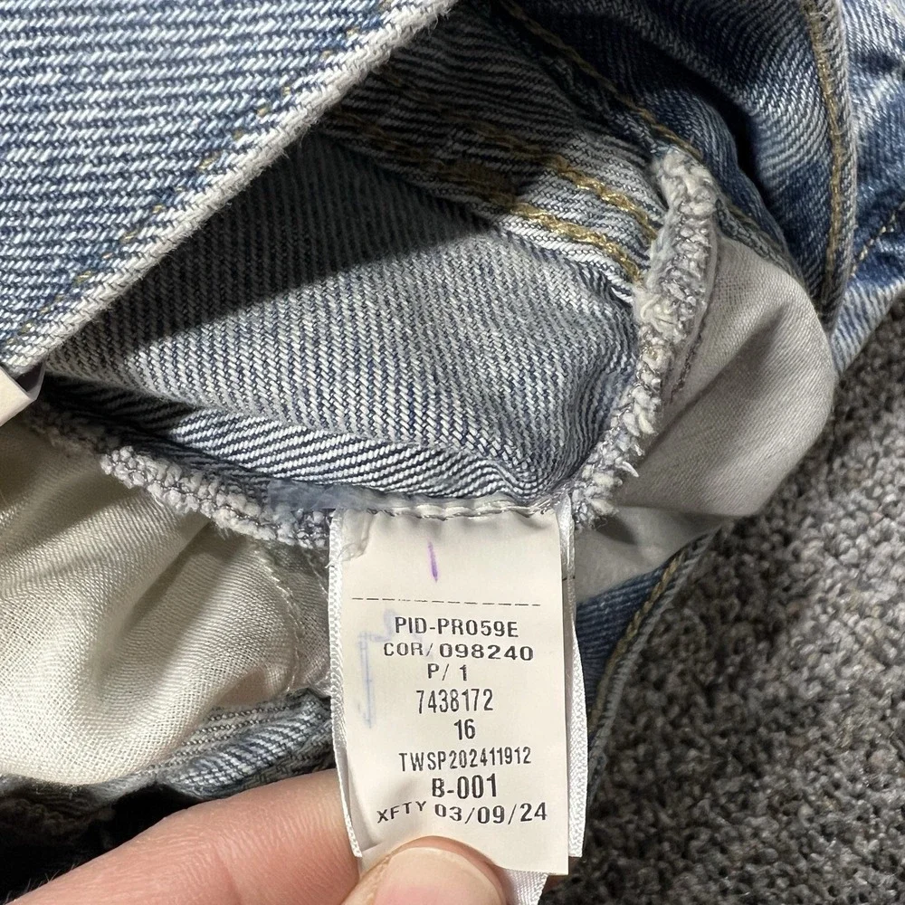 Universal Thread Jeans‎ Womens 16 Blue 90s Baggy Straight Light Wash Denim - Picture 4 of 12